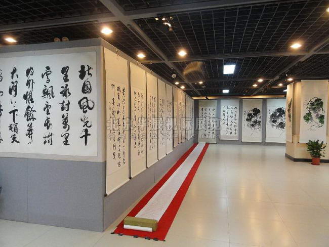 書(shū)畫(huà)展墻無(wú)縫移動(dòng)展墻_華創(chuàng)杯書(shū)畫(huà)展-3